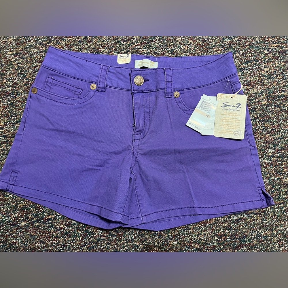 •NWT•Seven7 Womens 5-Pocket Stretch Weekend Denim Shorts size 12 $49